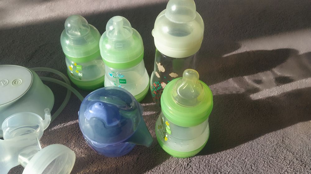 Електрическа , преносима помпа за кърма Авент Avent