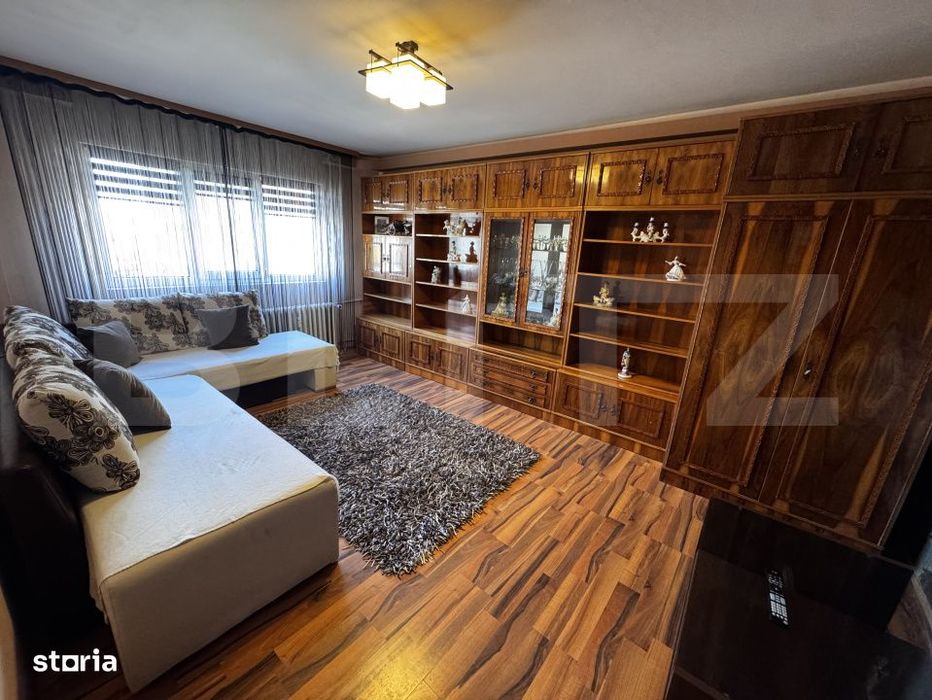 Apartament 2 camere, etaj 3, 54 mp, AC, zona Unitatea Militara Cornito