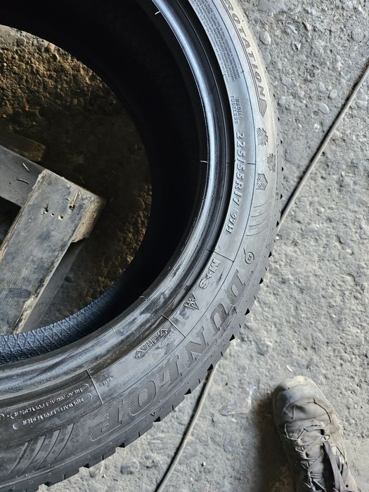 2 anvelope iarna 225 55 17 Dunlop Runflat