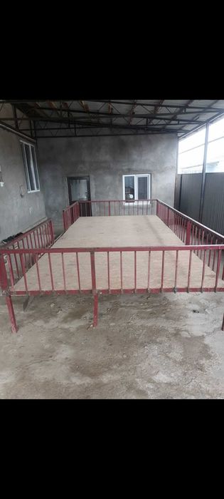 Тапшан сатылады.