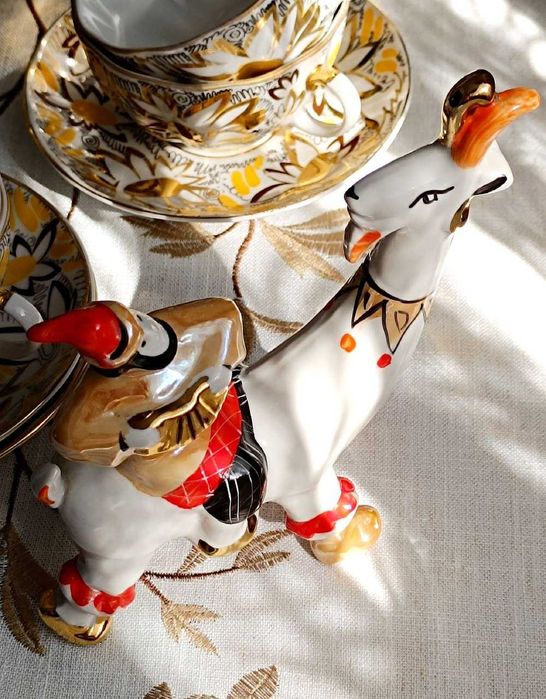 Статуэтка винтажная Потеха Скоморох на козе Дулево