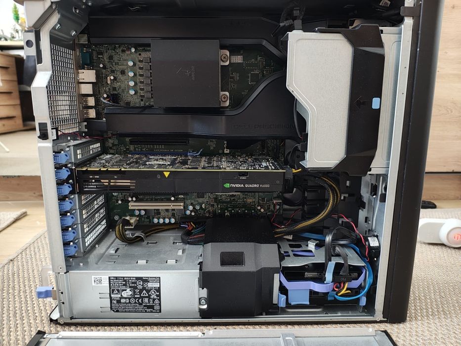 DELL Precision Tower 5810 Placa video 12GB VRAM/xeon 14cores-28threads/64GB Ram ECC