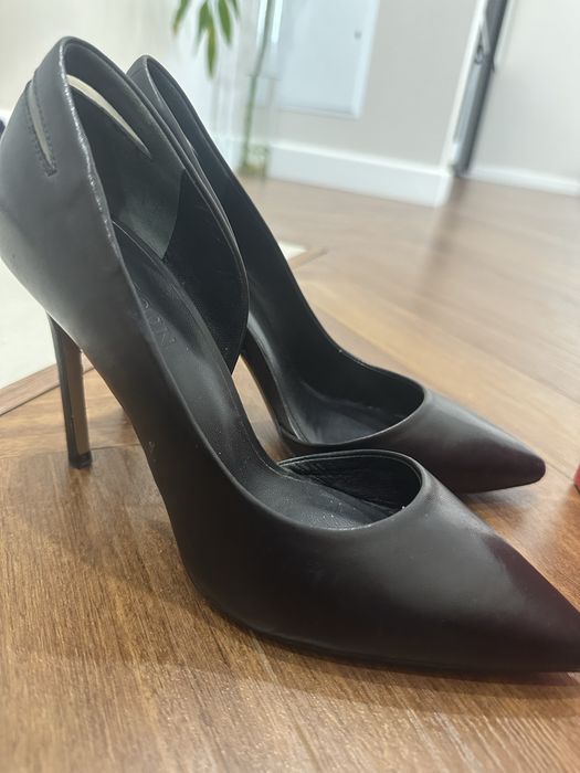 Отдам туфли Basconi