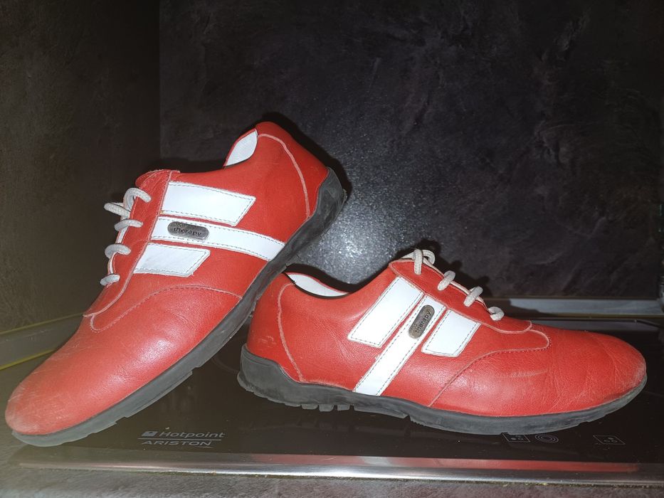 Маратонки-Естествена кожа, 35 и 36 номер