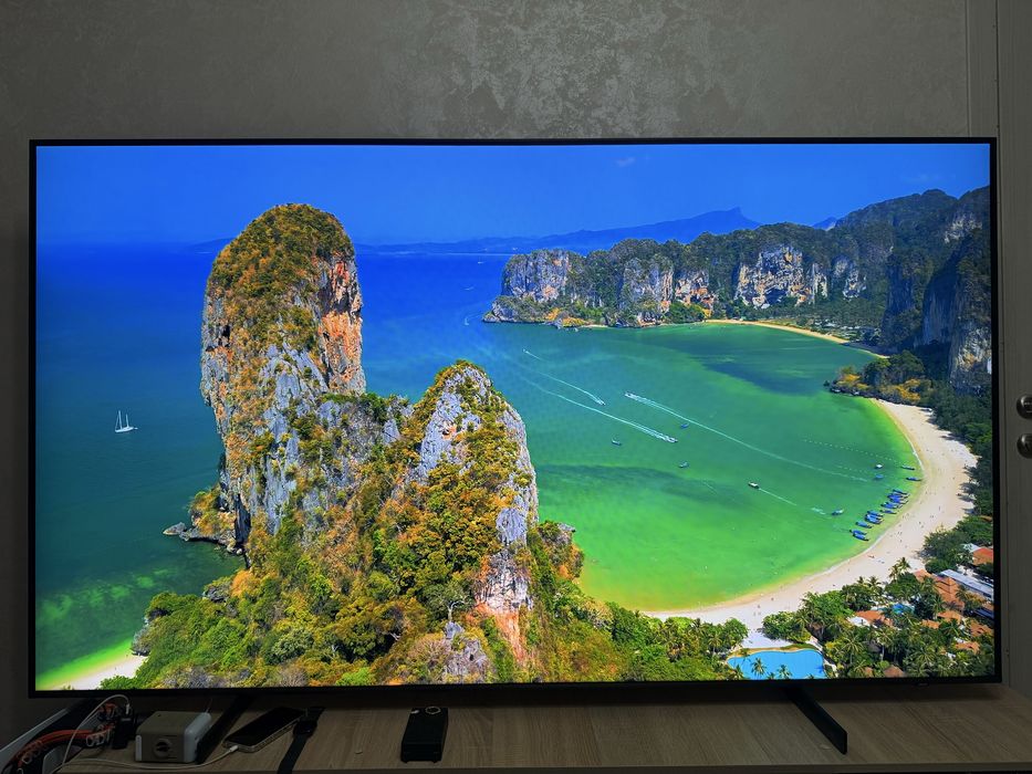 Телевизор samsung 85