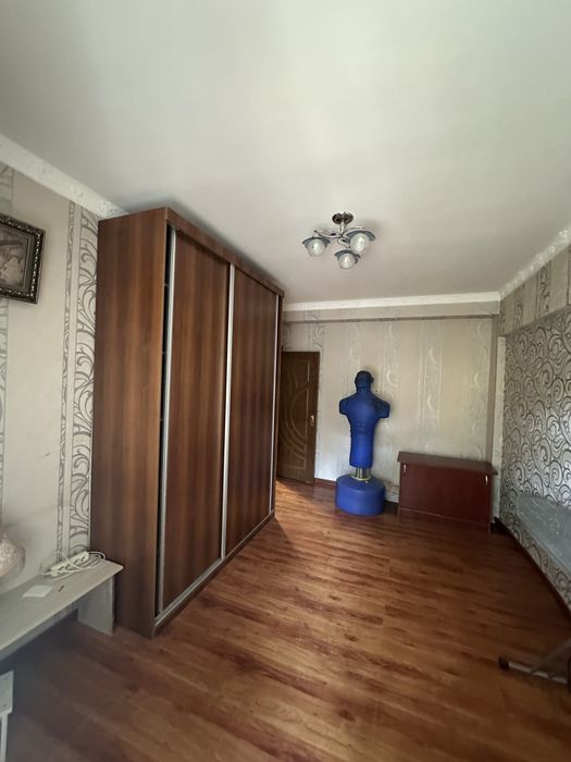 3-х комнатная квартика Юнус-д 4 кв