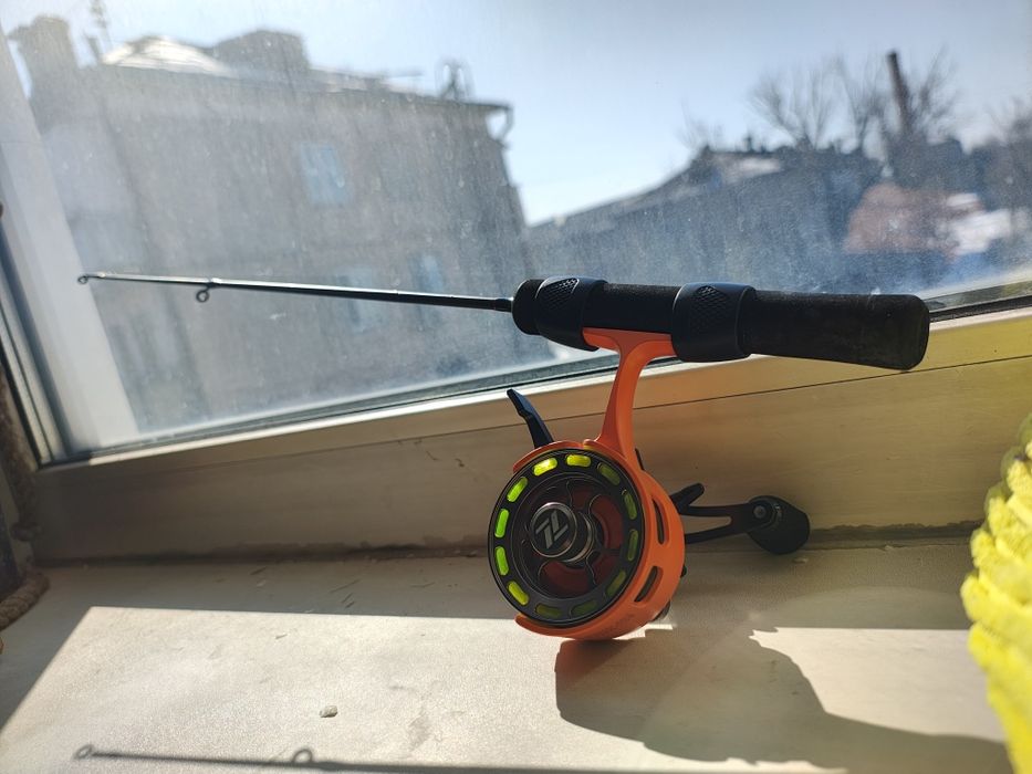 Спиннинг + катушка