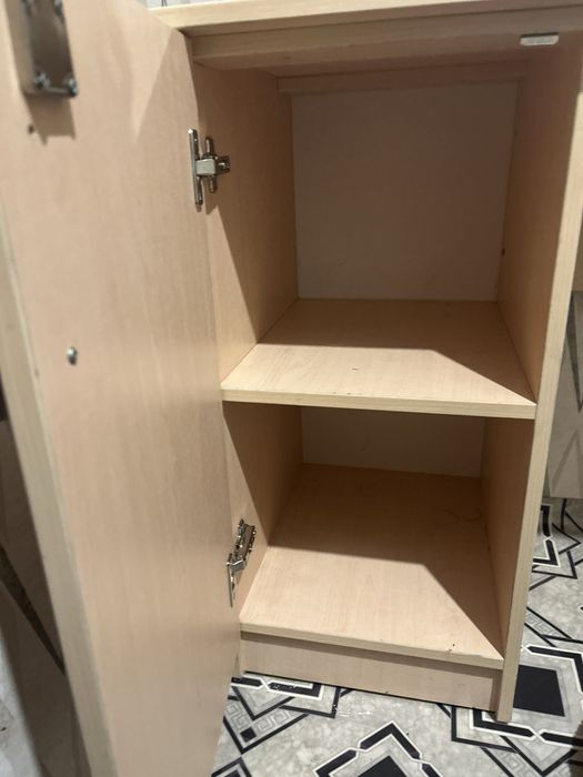 Камод сатылады.