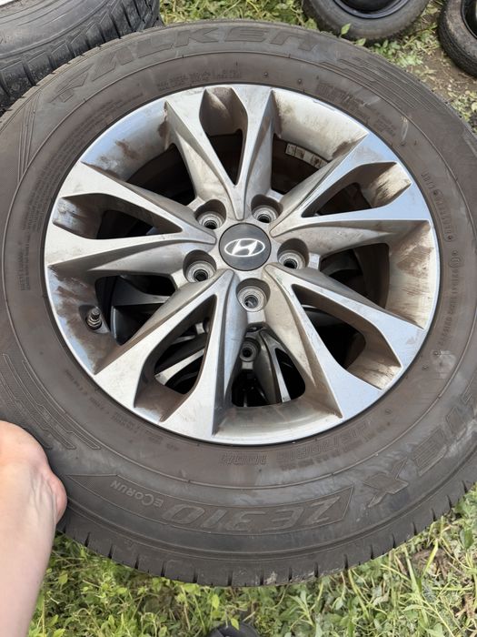 Vand diferite seturi de jante hyundai kona tucson vw audi skoda nissan peugeot volvo ford citroen duster kia honda toyota japoneze ford Y logan vag