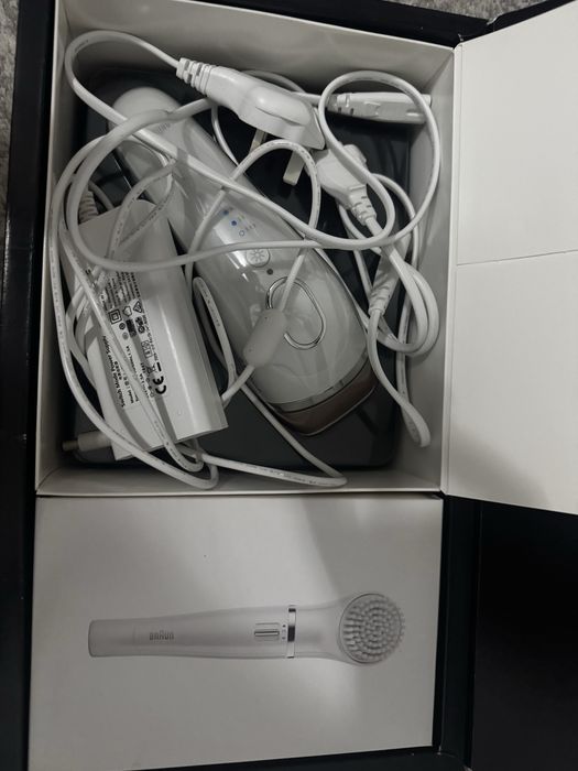 Фотоепилатор Braun Silk-expert