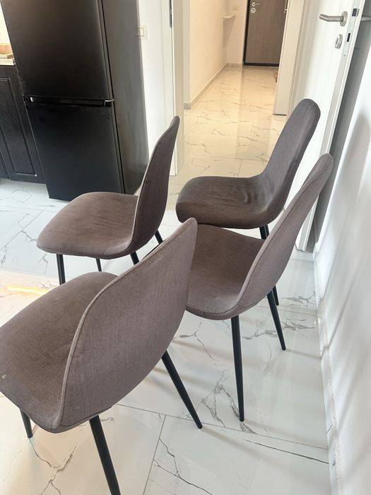 Vand 4 scaune gri