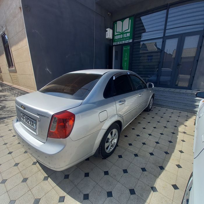 Jentra sotiladi 11800$