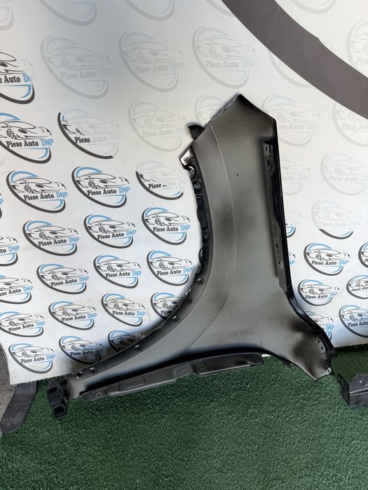 aripa stanga dreapta bmw x1 u11