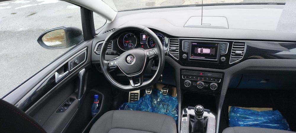 Vw golf 7 sportsvam 2.0 tdi 150 cp euro 6 2018