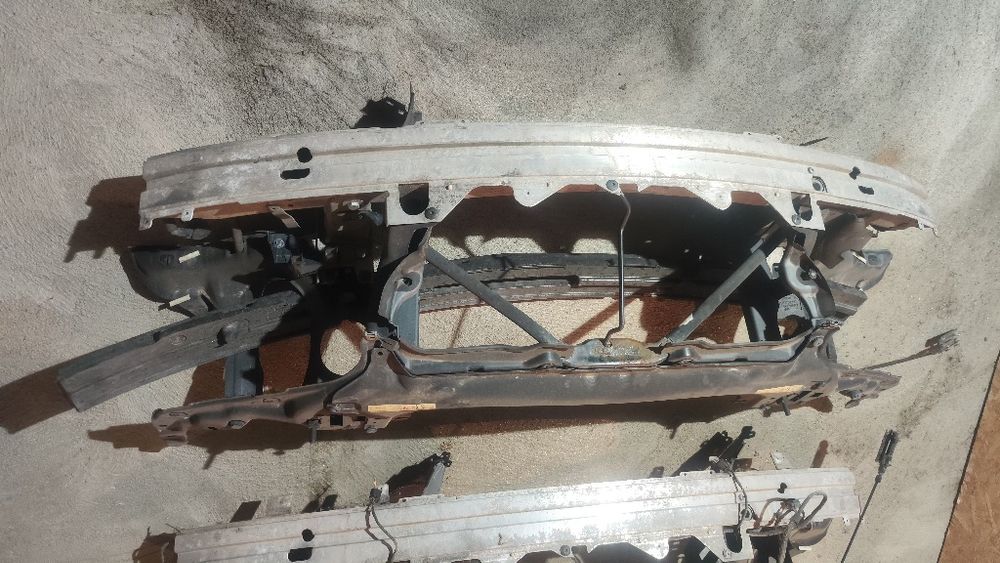 Маска/ очиларка за БМВ е65 е66 7 серия