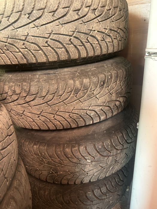 Диски с резиной мерседес r16