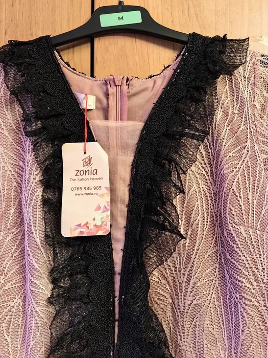 Rochie cu trena nouă zonia