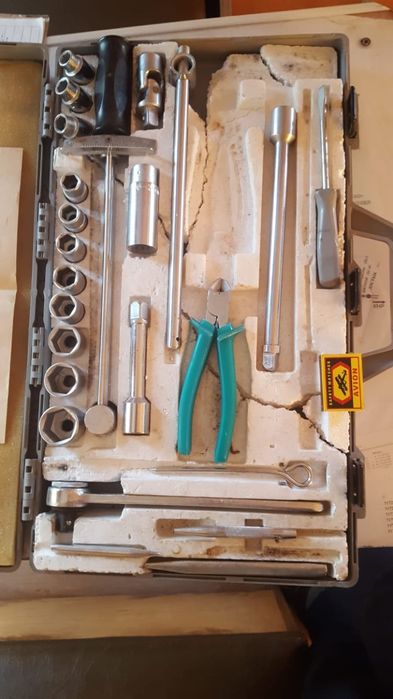 Набор инструментов с ДИНАМОМЕТРИЧЕСКИМ ключом