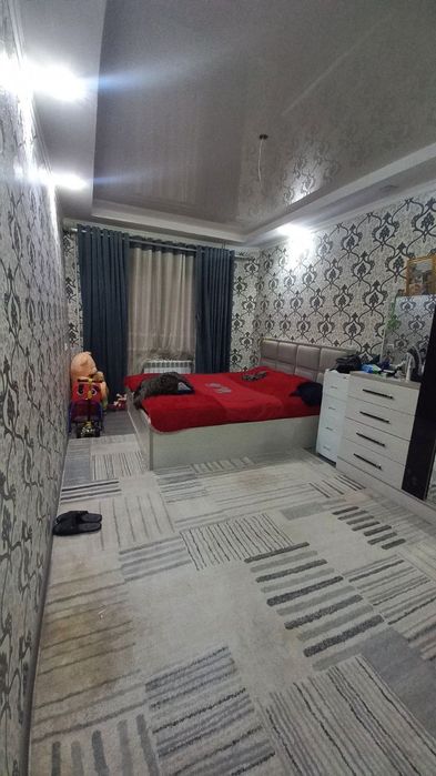 Тезда 6-Микраёнда 3хона 1этаж  квартира сотилади