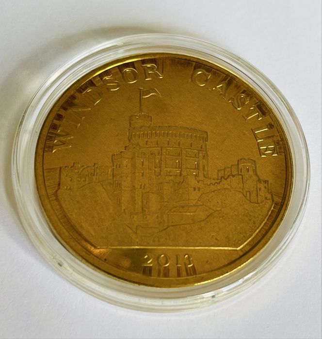 Монета - Замъка Уиндзор (Windsor Castle) 2013