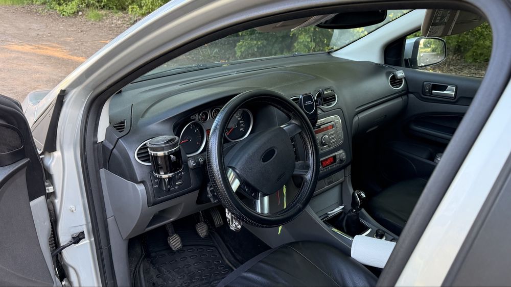 Ford Focus II Facelift 1.6 benzina 115 CP – merge bine, consumă cinstit și nu cere validare emoțională