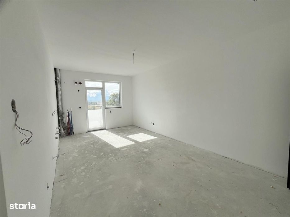 Apartament 3 camere, 57 mp, balcon 5 mp, parcare - zona linistita