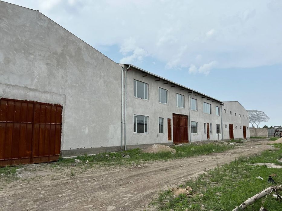Продаётся база Ташкент Индекс 4500 кв.м помишения