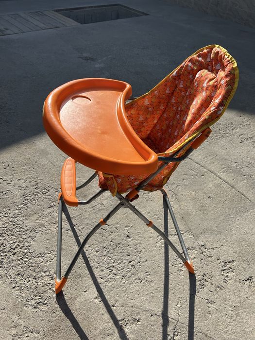 Продам деский стулчик для кормление