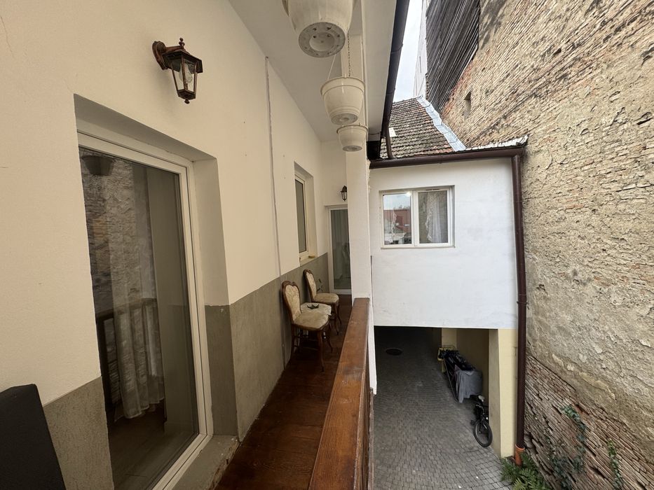 Apartament 3 camere in regim hotelier zona pietonal