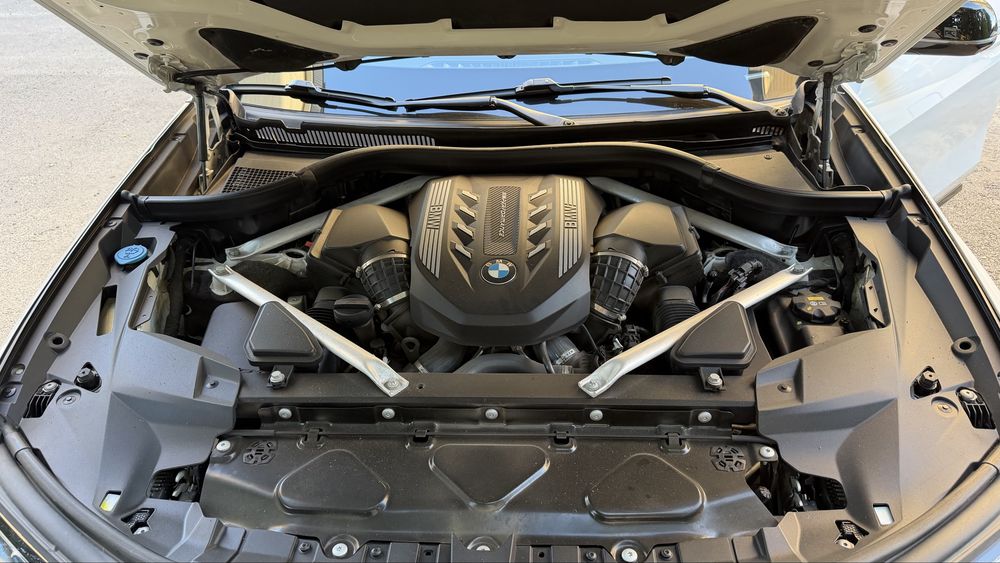 Bmw x7 x50 drive 2020yil