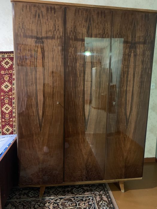 Продам шифонер СССР
