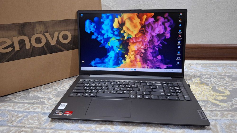 Ноутбук Lenovo AMD Ryzen 5