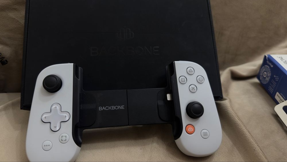 Продам BackBone Playstation за 40000тг