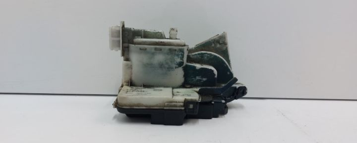 Broasca usa stanga spate 1h4862153 Volkswagen VW Golf a 3-a generatie