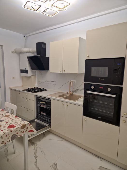 Proprietar ofer spre închiriere apartament cu doua camere