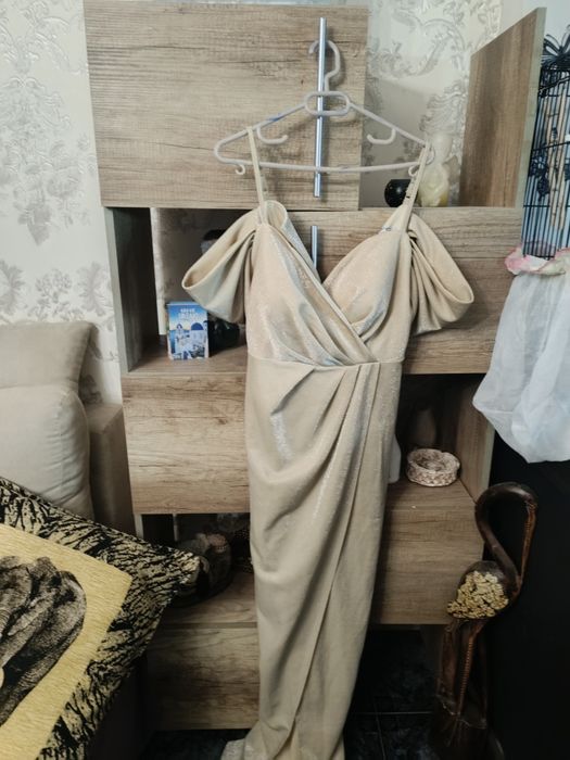 Официална рокля  за повод