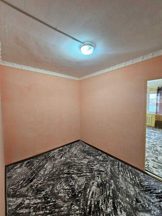 2 хоналик квартира 4-каватдан сотилади.Ор:ОВИР