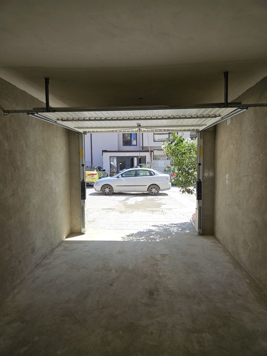 Дава се под наем Гараж / Паркомясто в Варна, Виница - 20 кв.м за 127.5 € - Снимка #2