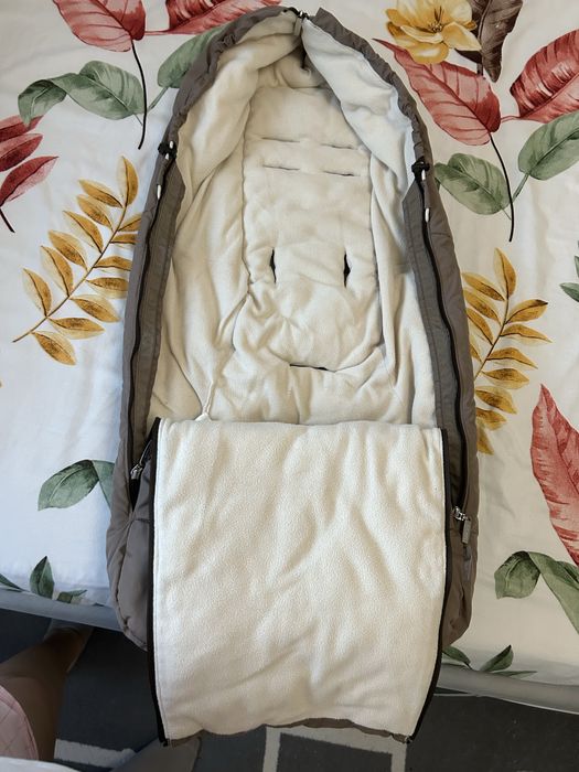 Footmuff Stokke ca nou culoare Taupe