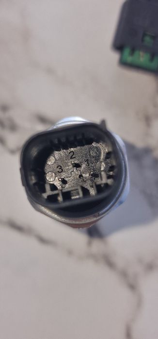 Senzor presiune PDF koleos 2.0 dci