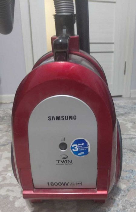 Продам пылесос Samsung