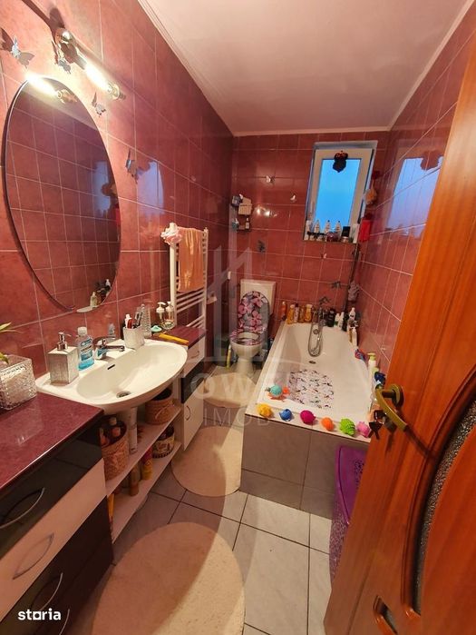 Apartament spațios 3 camere, 99 mp, mobilat și utilat, cu pod – etaj 2