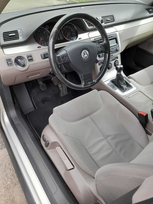 VW Passat 2009 2.0TDI Bluemotion