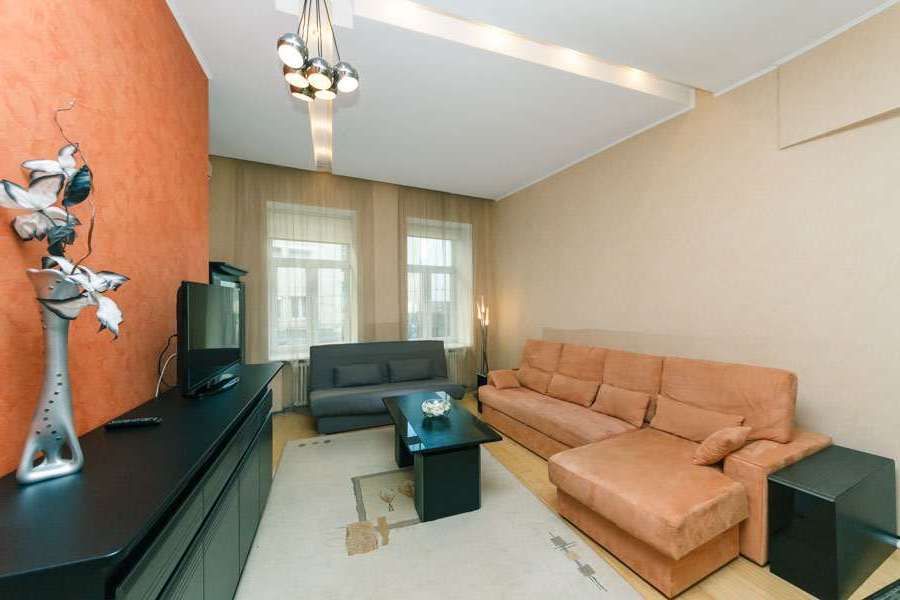 Большая трехкомнатная квартира в ЖК Тау Самал на Навои рядом с Мегой!