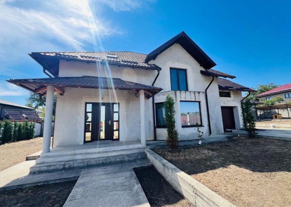 Casa de vanzare zona Broșteni
