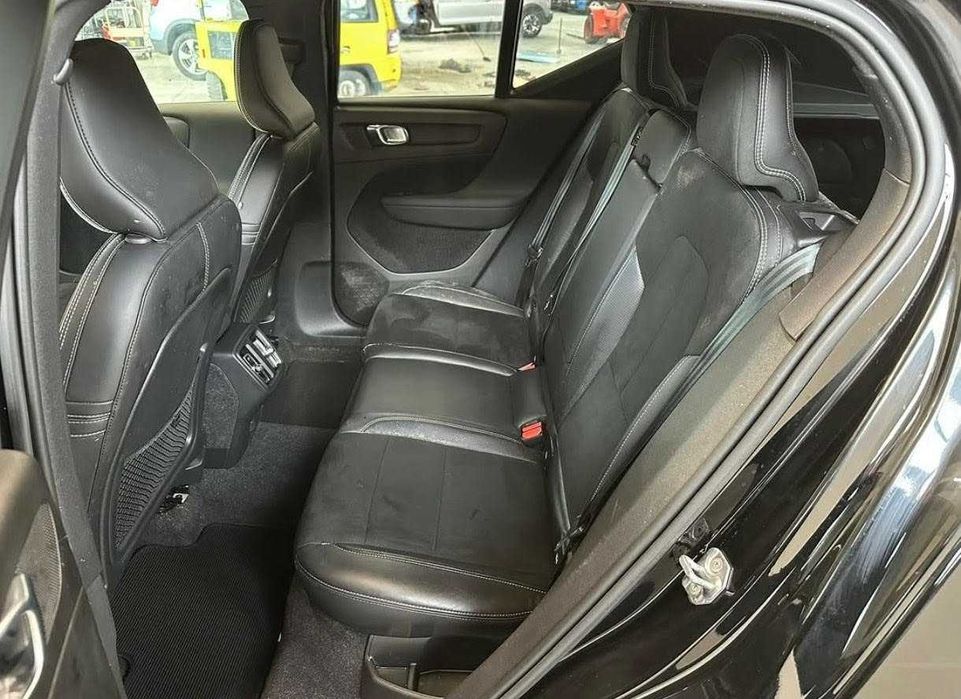 VOLVO XC40 de vinzare
