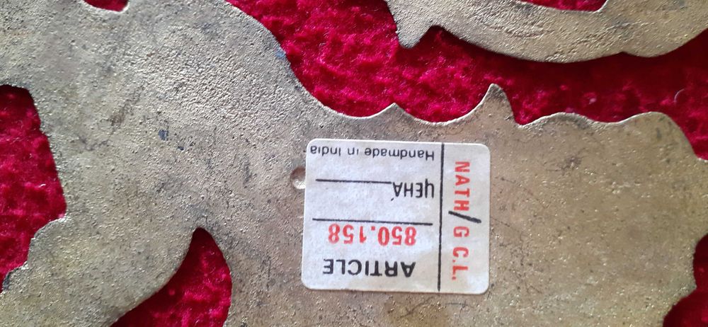 Винтидж кръгла месингова подложка