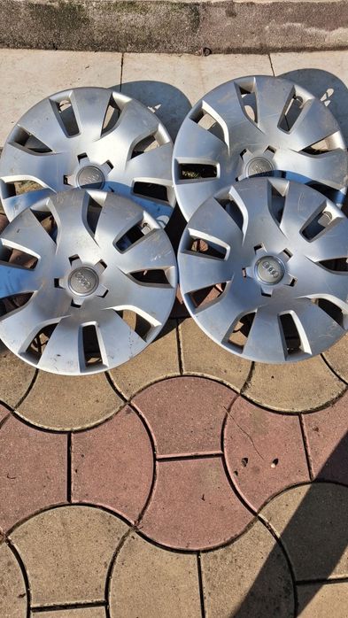 Capace pentru jantele de 16 inch (R16) Audi