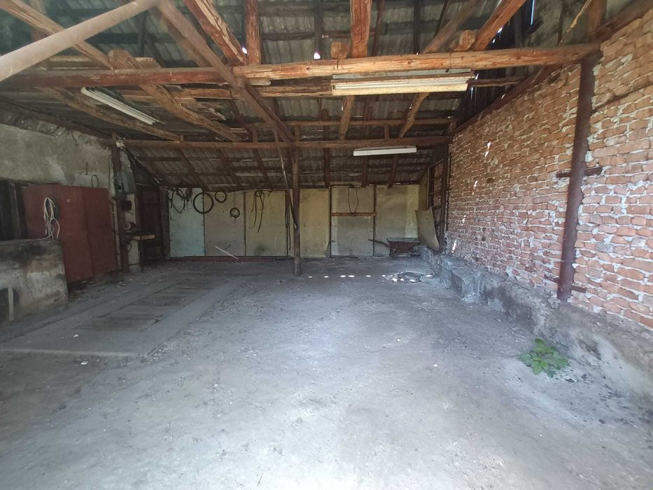 Particular, vand casa Campulung str Muzeul Fundeni