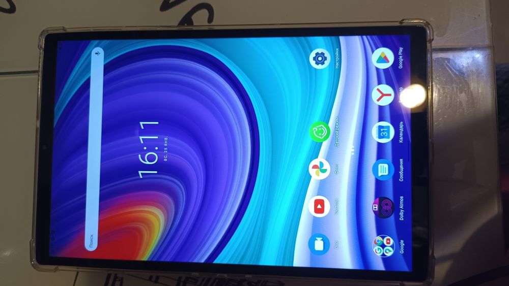 Продам планшет Lenovo tab M10 FHD PLUS